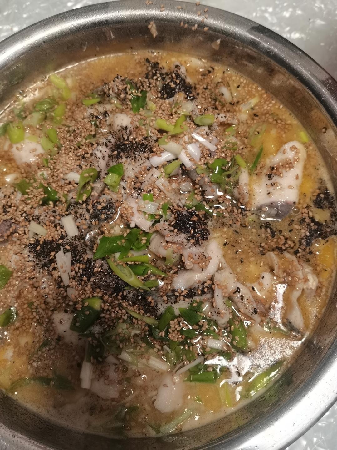 厨师长教你：“酸菜鱼”的传统做法，色香味俱全