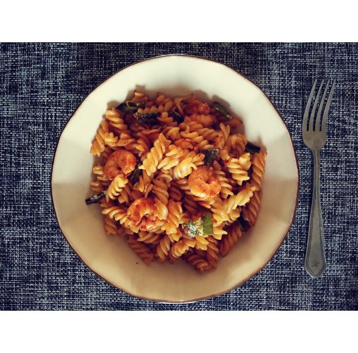 意面金蒜黑椒虾