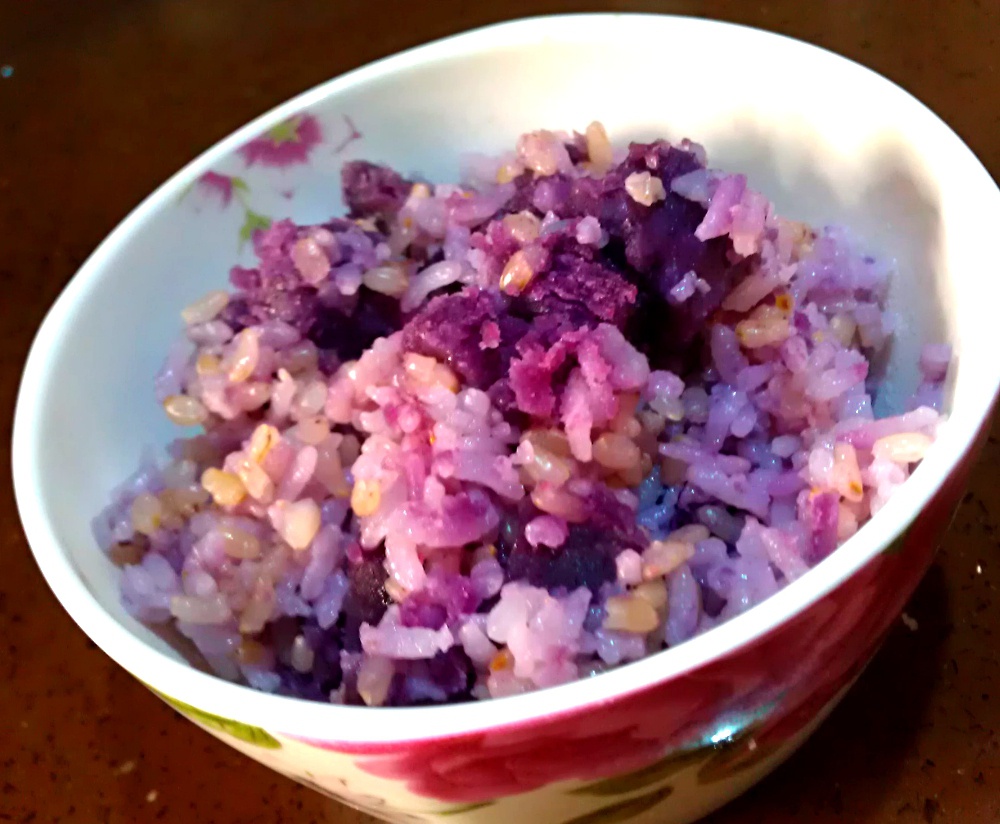 燕麦糙米紫薯饭