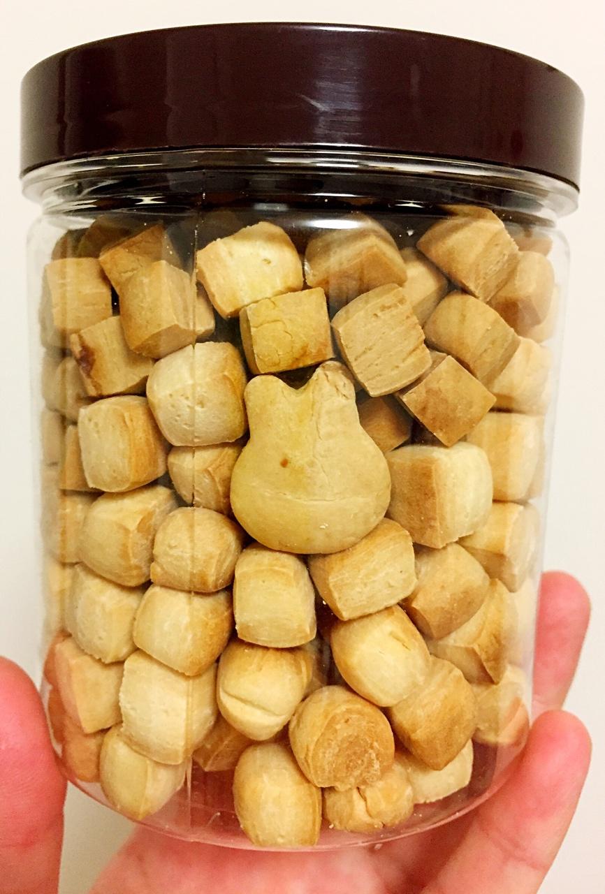 猪_猪做的小石头饼干.