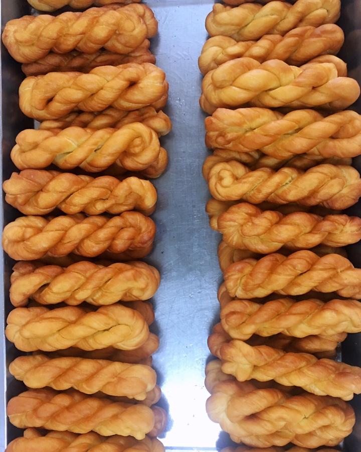 外酥内软的炸麻花