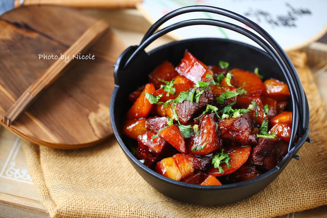 瞬间让小白变大厨：川式黄焖肉的做法