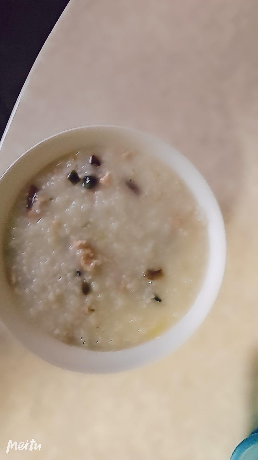 皮蛋瘦肉粥