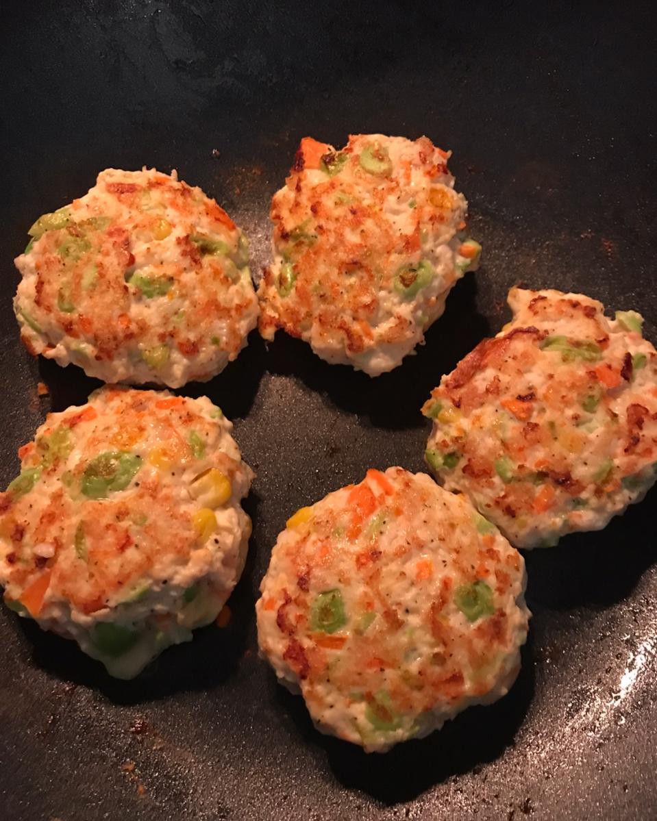 高蛋白减肥鸡肉饼
