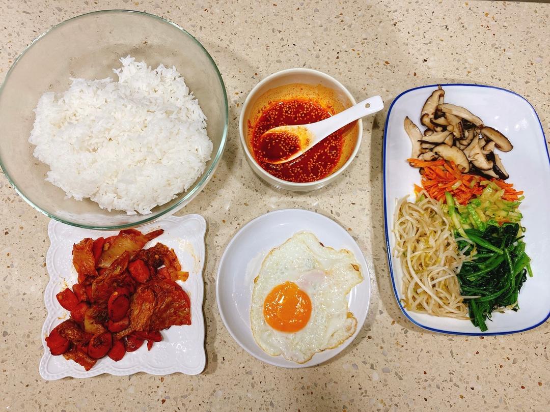 韩式拌饭的做法