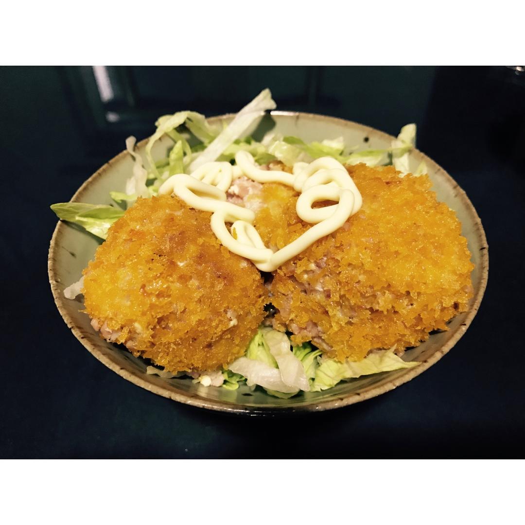 午餐肉奶酪炸肉饼