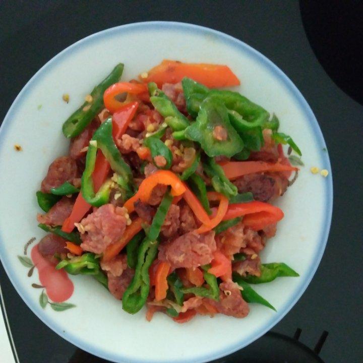青椒炒香肠