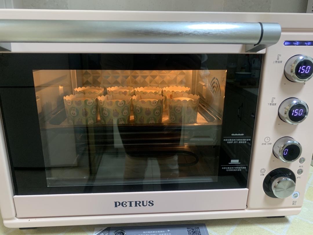 纸杯蛋糕 8寸戚风蛋糕的量