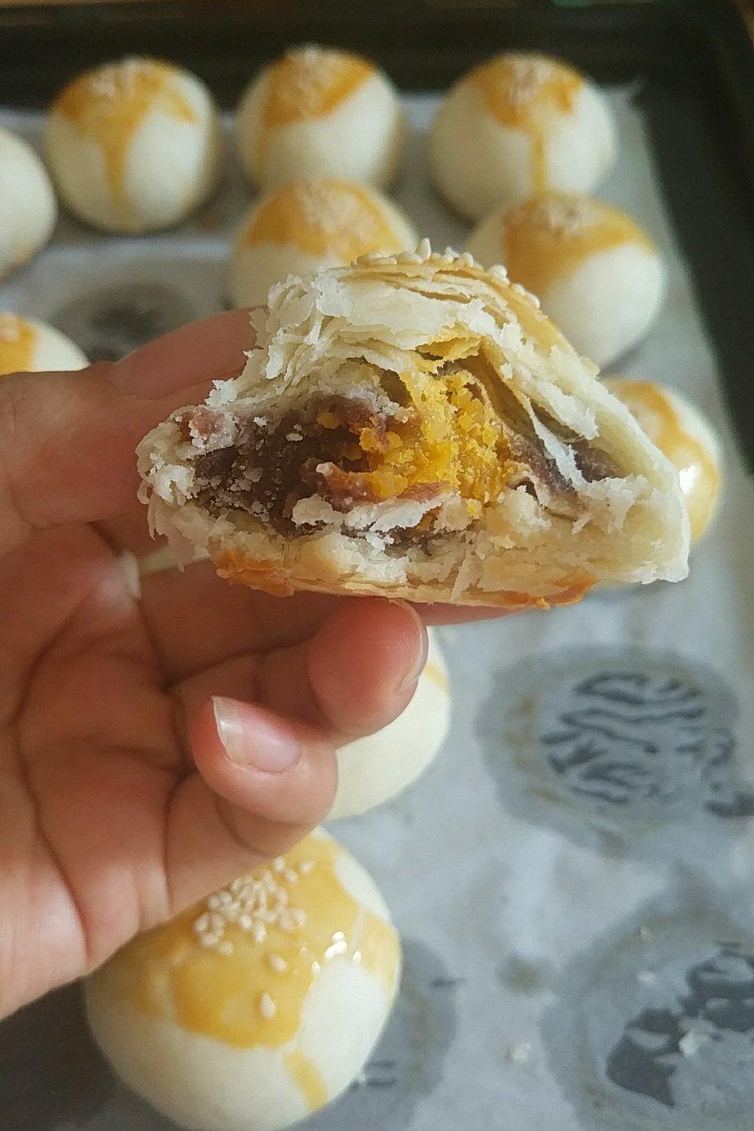 小小蛋黄酥(超详细步骤)