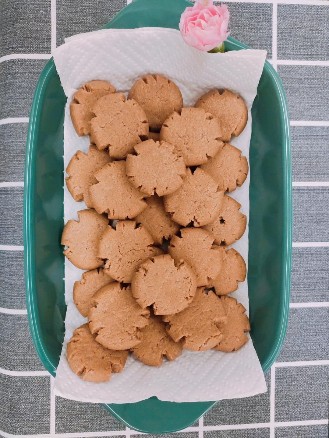 快手烘焙—榛子巧克力玛格丽特饼干