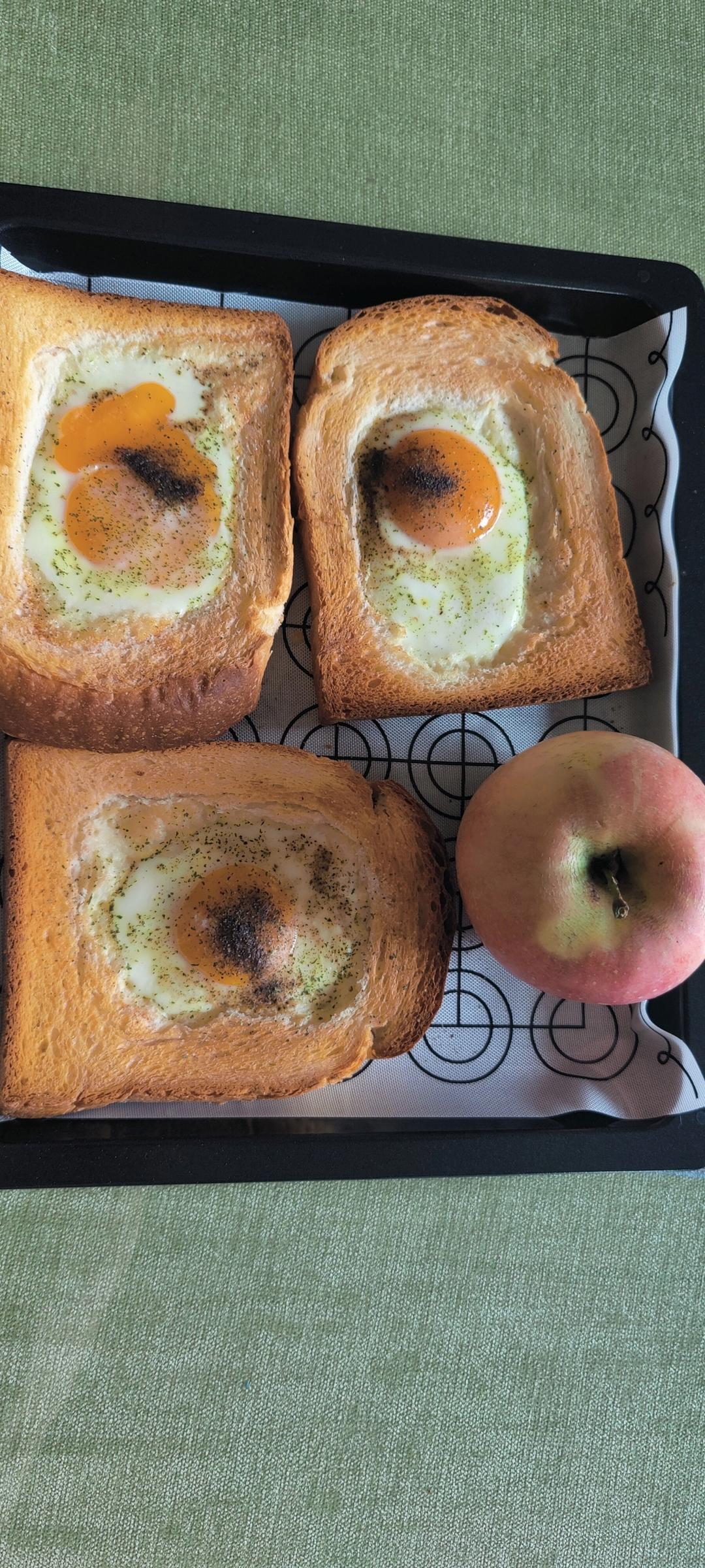 快手鸡蛋吐司