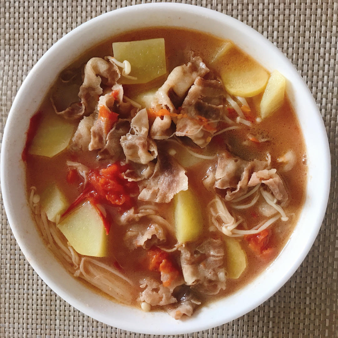 番茄土豆肥牛锅