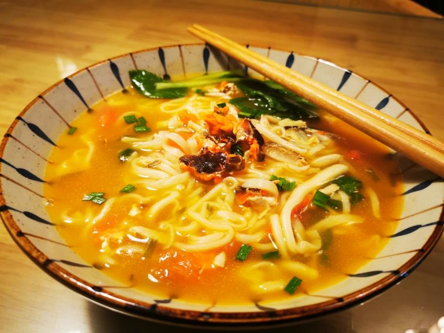 外面卖三百一碗的螃蟹面