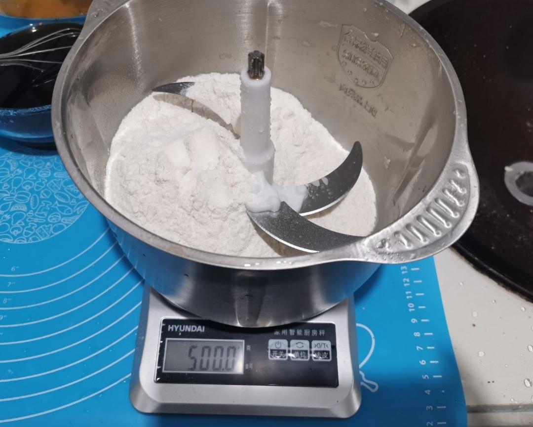 纯奶手撕吐司的做法 步骤1