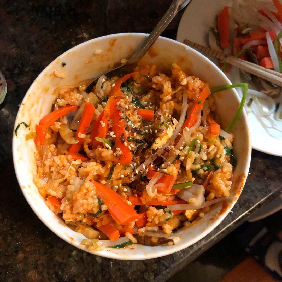 石锅拌饭