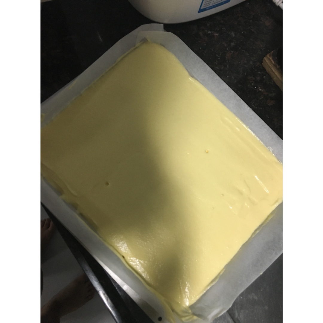 《Tinrry下午茶》教你做基础原味蛋糕卷