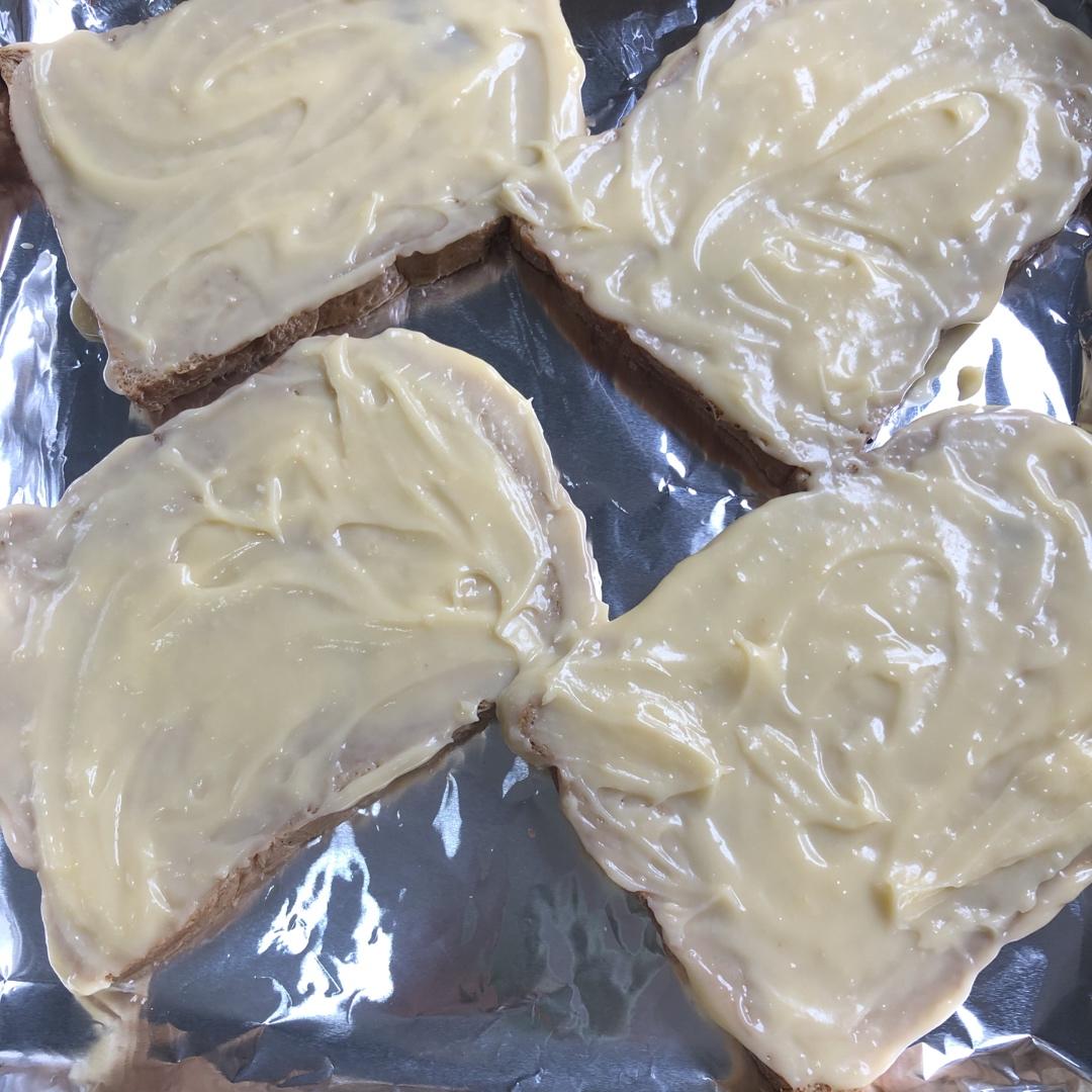 零失败快手岩烧乳酪(熔岩吐司)十分钟网红早餐，好吃哭