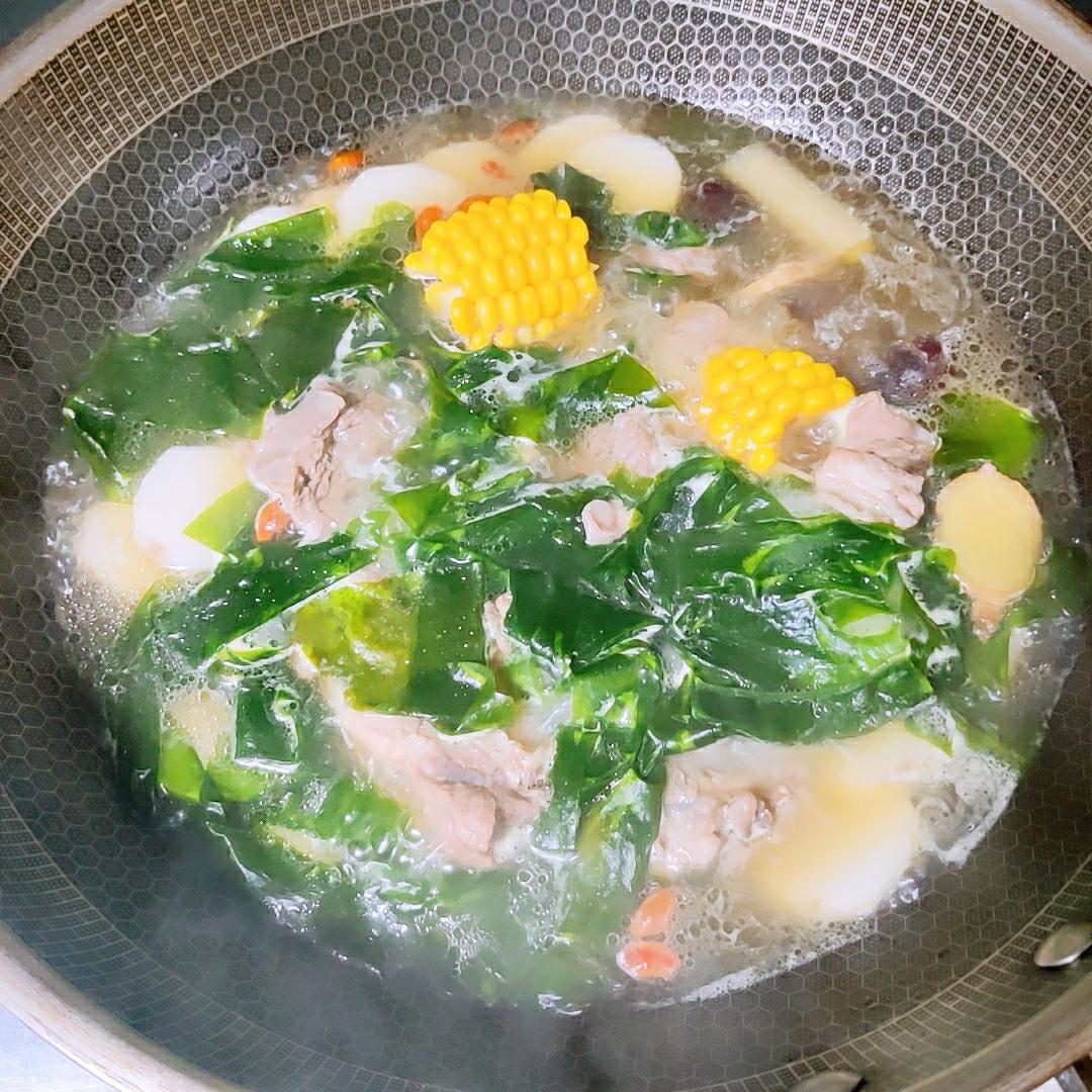 🔥最适合秋天喝的山药排骨汤，味道清甜鲜美，健脾养胃❗️