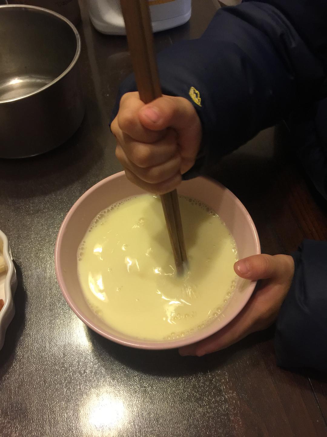 纯奶手撕吐司的做法 步骤1