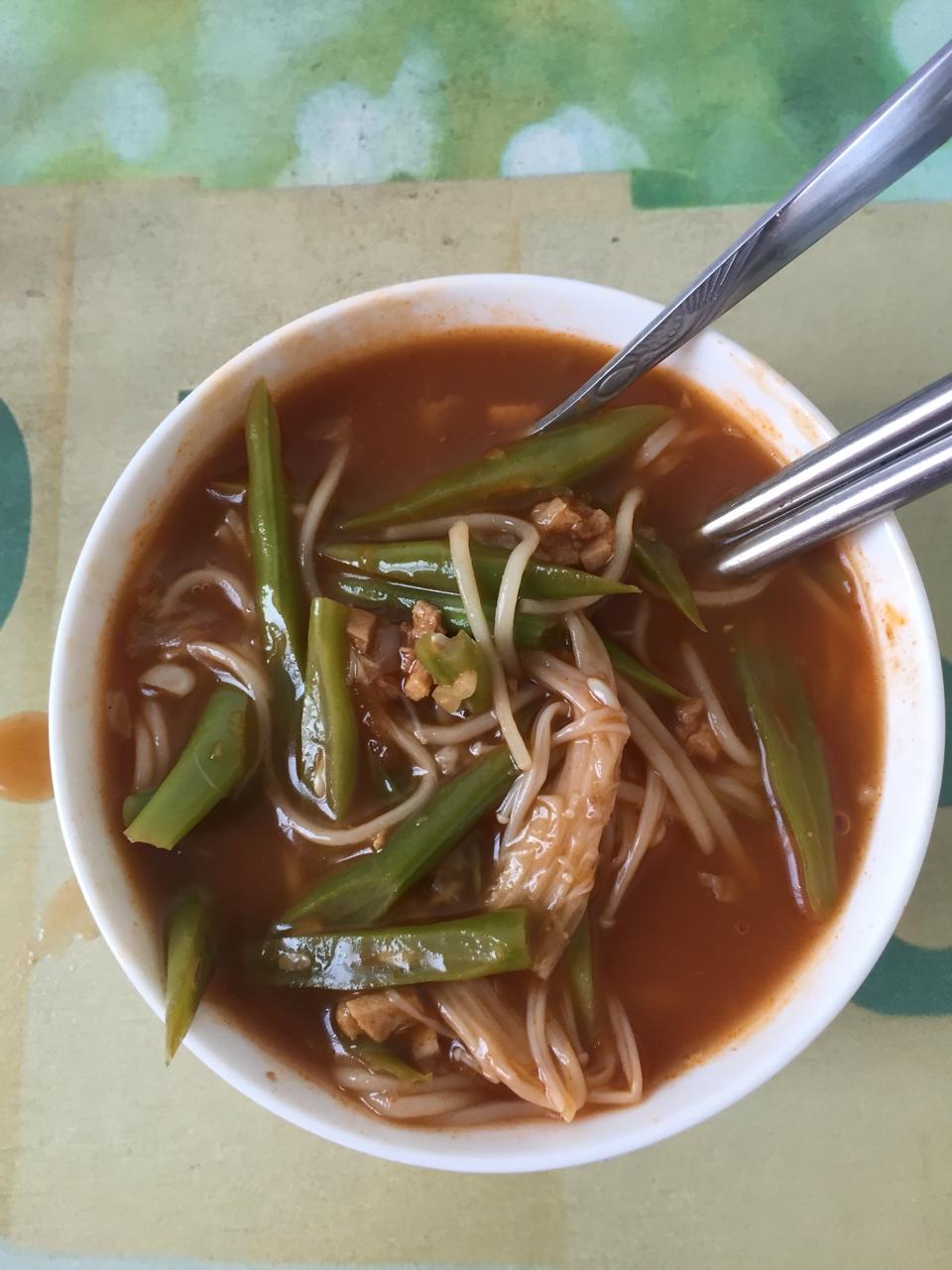 番茄圆白菜汤面