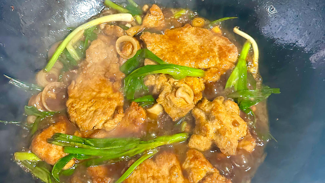 【葱㸆大排】一把小葱，烧出上海最经典的下饭菜！