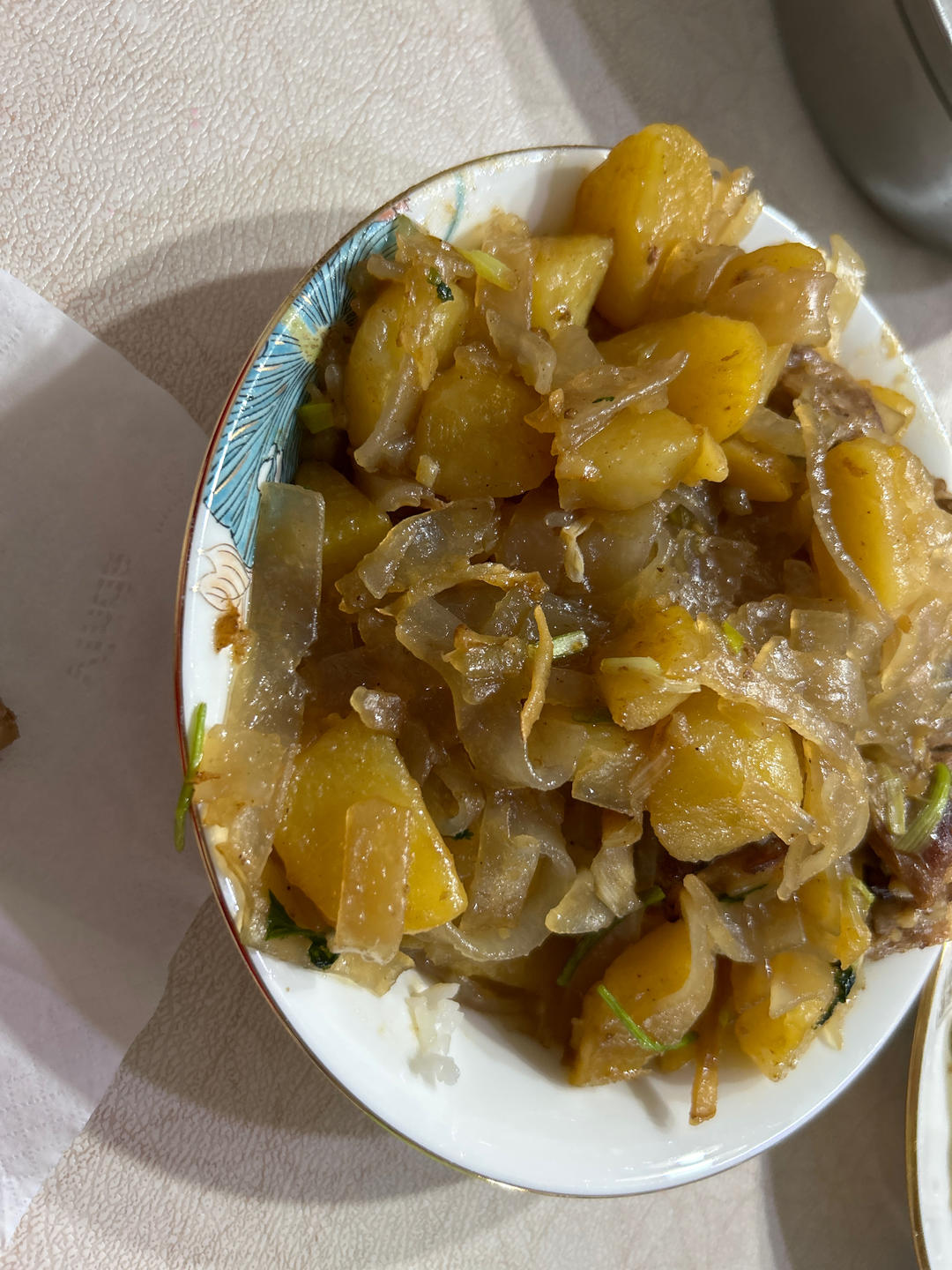 排骨土豆炖粉条