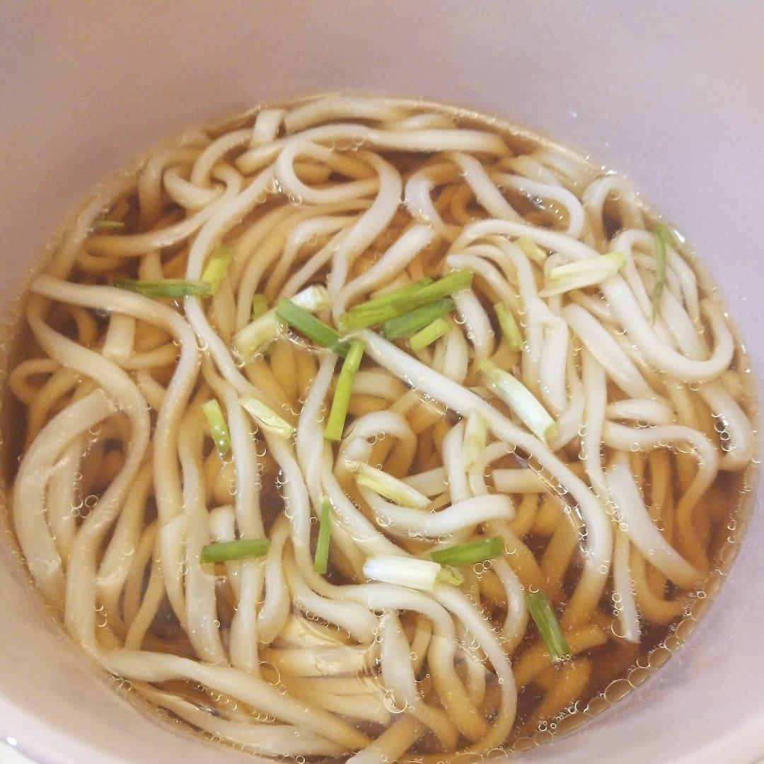 最美不过那碗阳春面