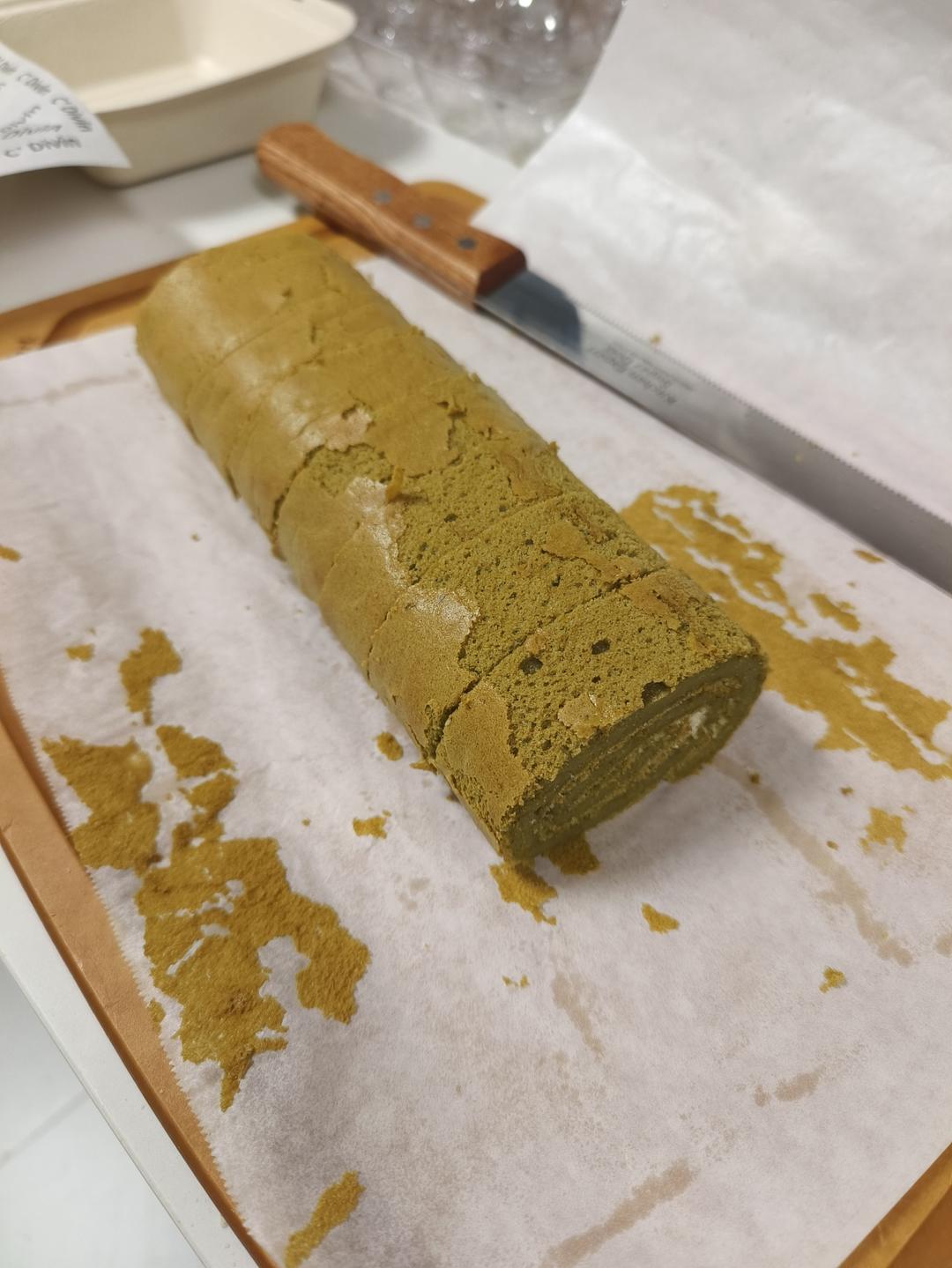 蛋糕卷这样做‼️不掉皮不开裂（小视频食谱）