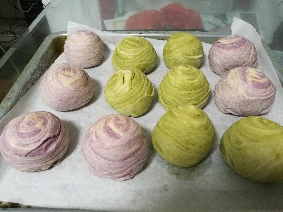 蛋黄酥~紫薯、抹茶、原味~花好月圆，中秋快乐~内附一次做六色蛋黄酥方法~