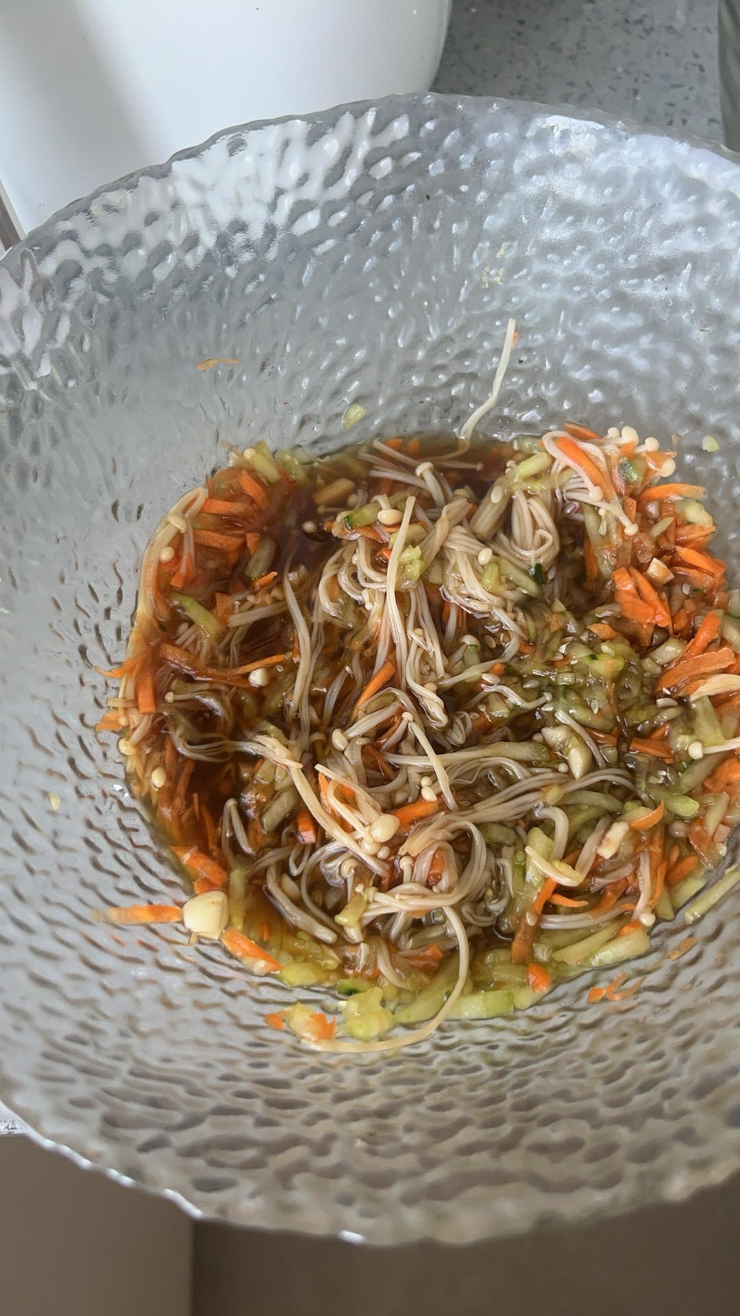 凉拌金针菇