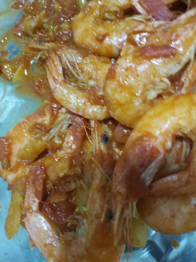 茄汁油焖大虾的做法