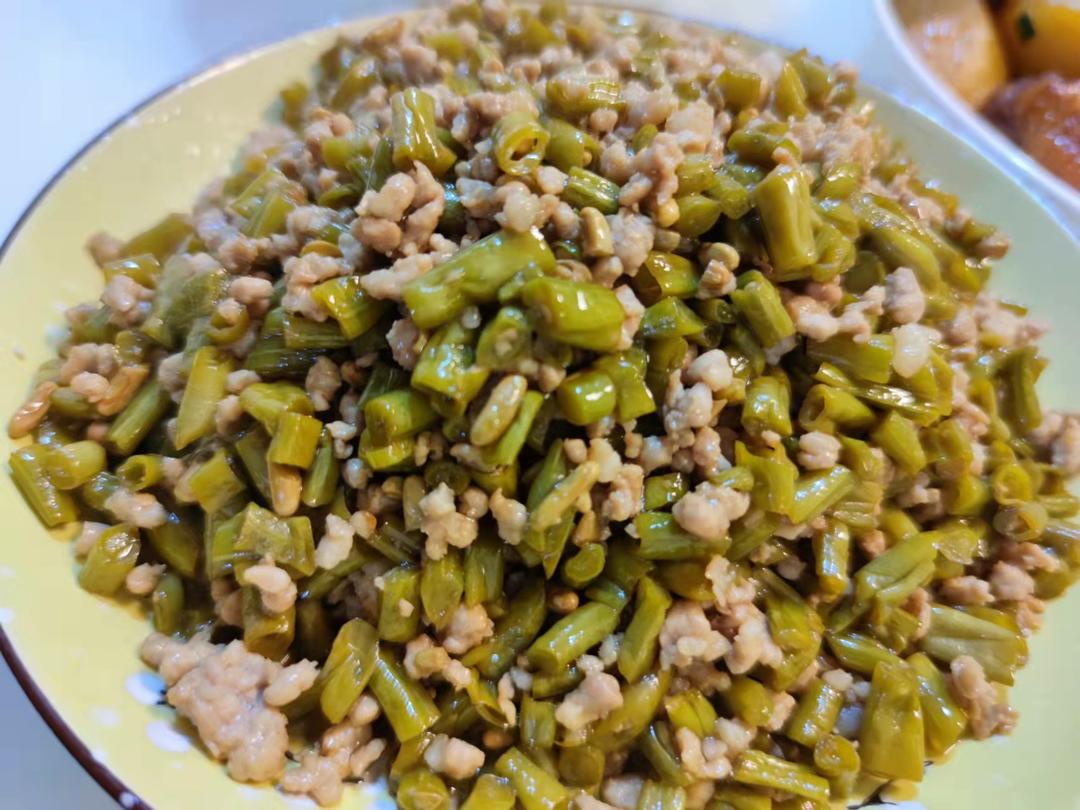厨房小白必看—酸豆角炒肉末的做法