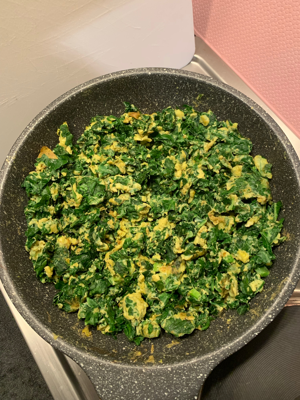 美国版香椿炒蛋：羽衣甘蓝炒鸡蛋，这下你不会嫌Kale难吃了！