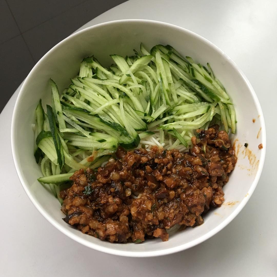 炸酱面