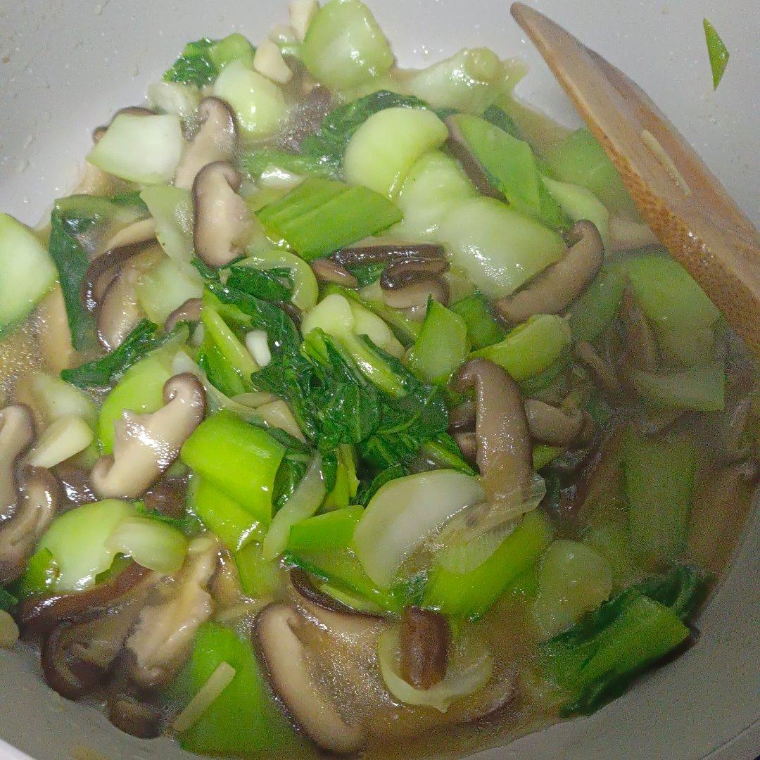 香菇油菜（简单快手）