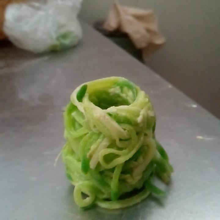 邢宏佳