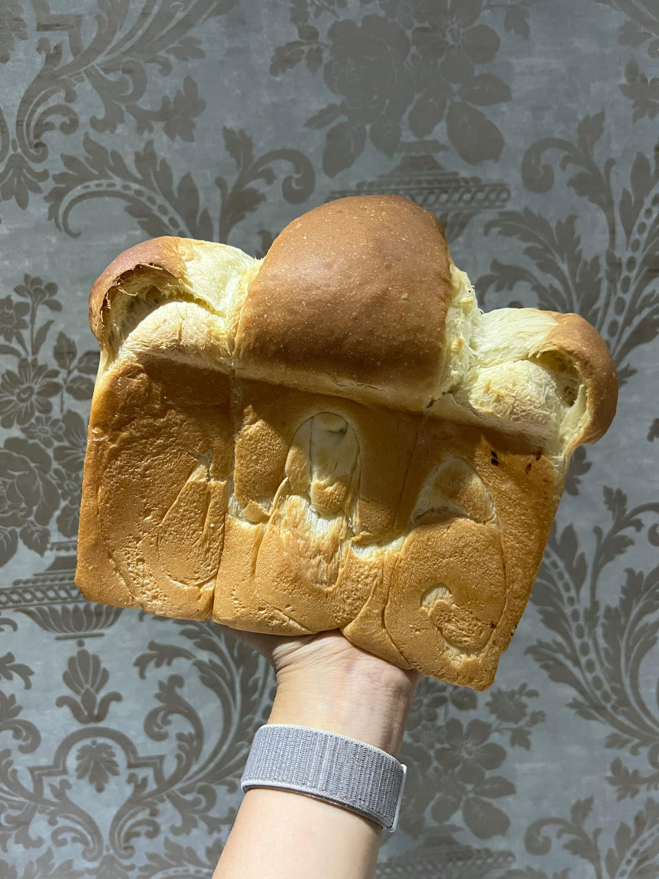 吴克己手撕炼乳吐司