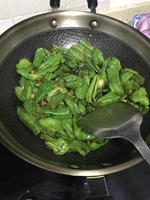 下饭菜薄皮青椒的做法 步骤6