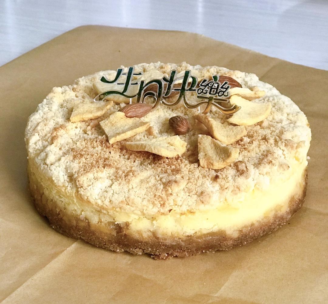 焦糖苹果黄油脆芝士蛋糕