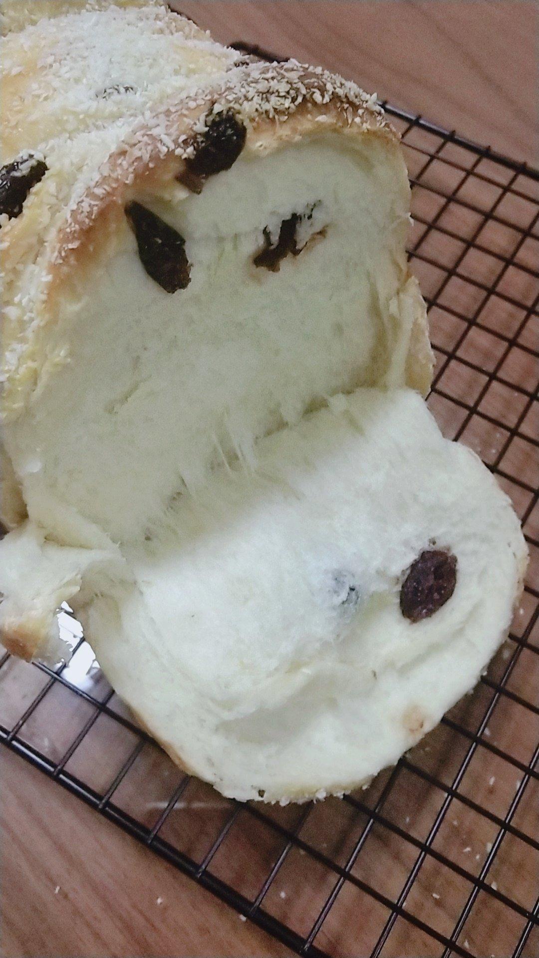 手撕蔓越莓炼乳吐司
