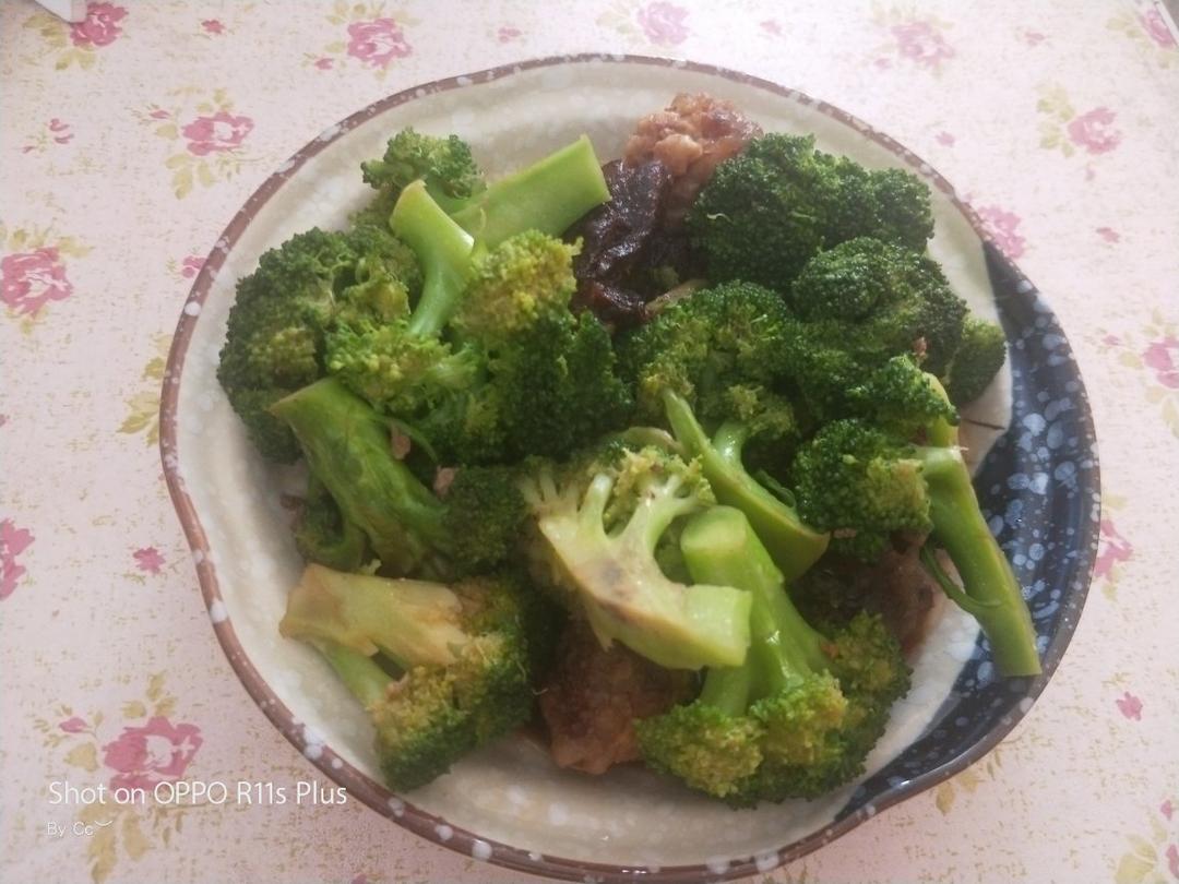 蚝油蒜蓉西兰花