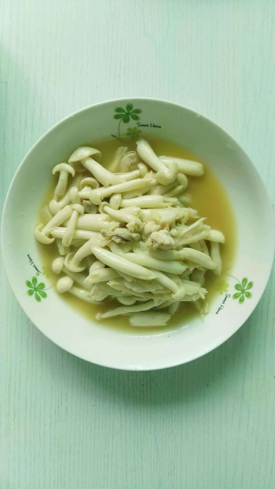 海鲜菇小炒肉