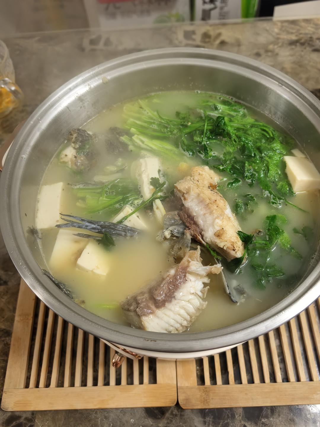 鱼头豆腐汤