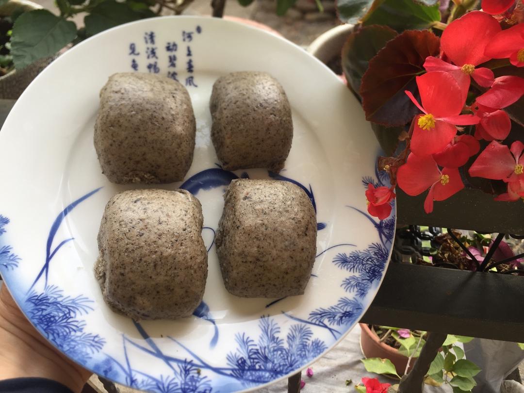 奶香黑芝麻刀切馒头