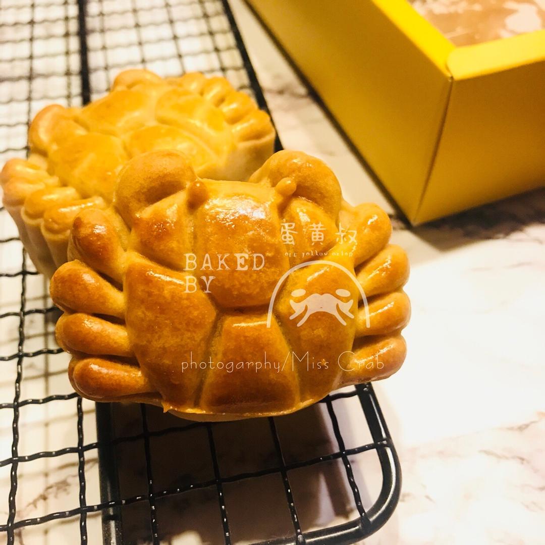 广式月饼—蛋黄莲蓉月饼