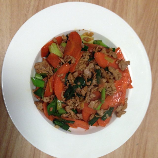 胡萝卜炒肉