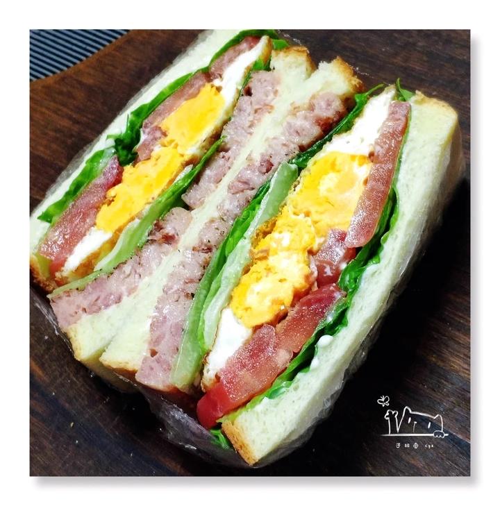 煎午餐肉双蛋三明治