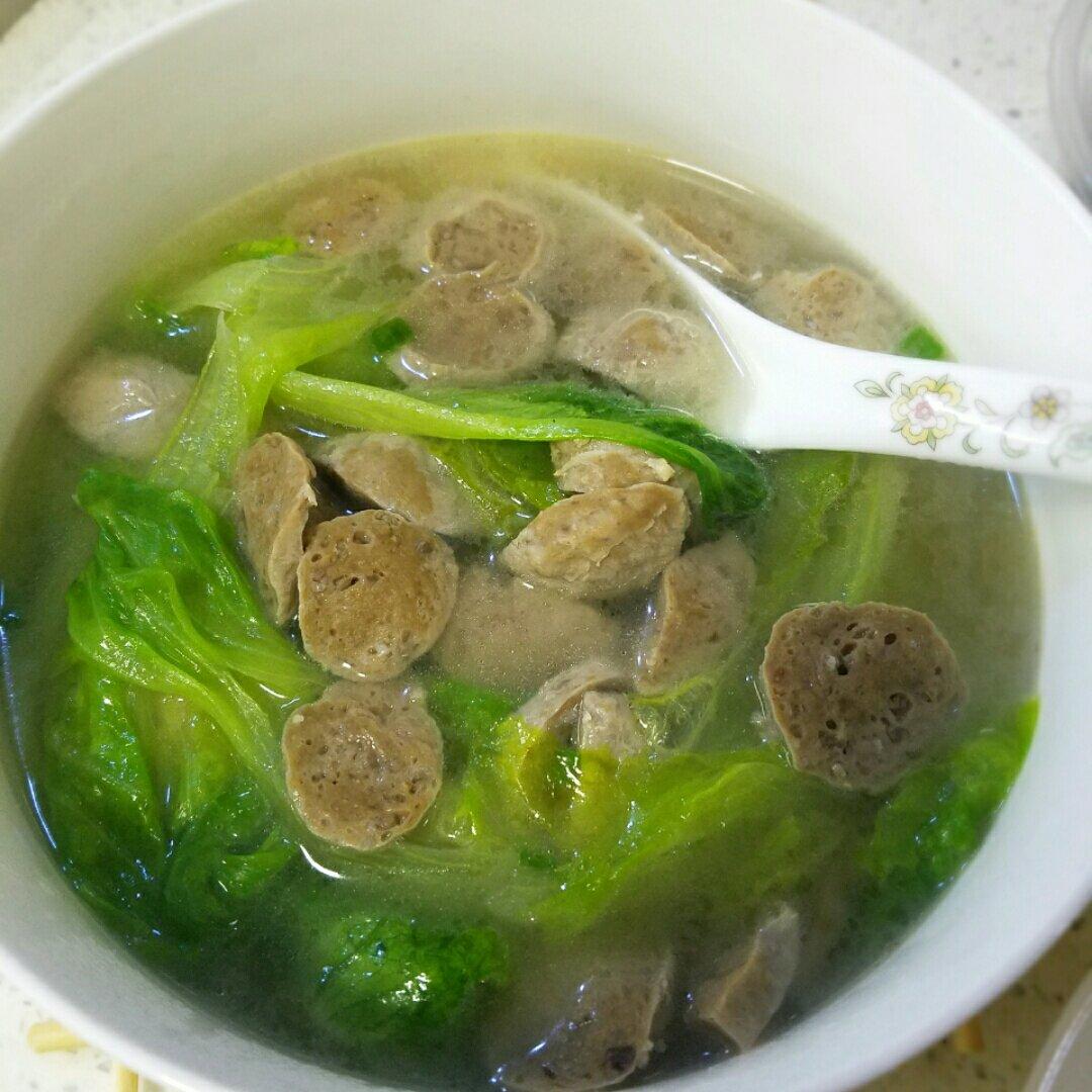 生菜牛肉丸汤