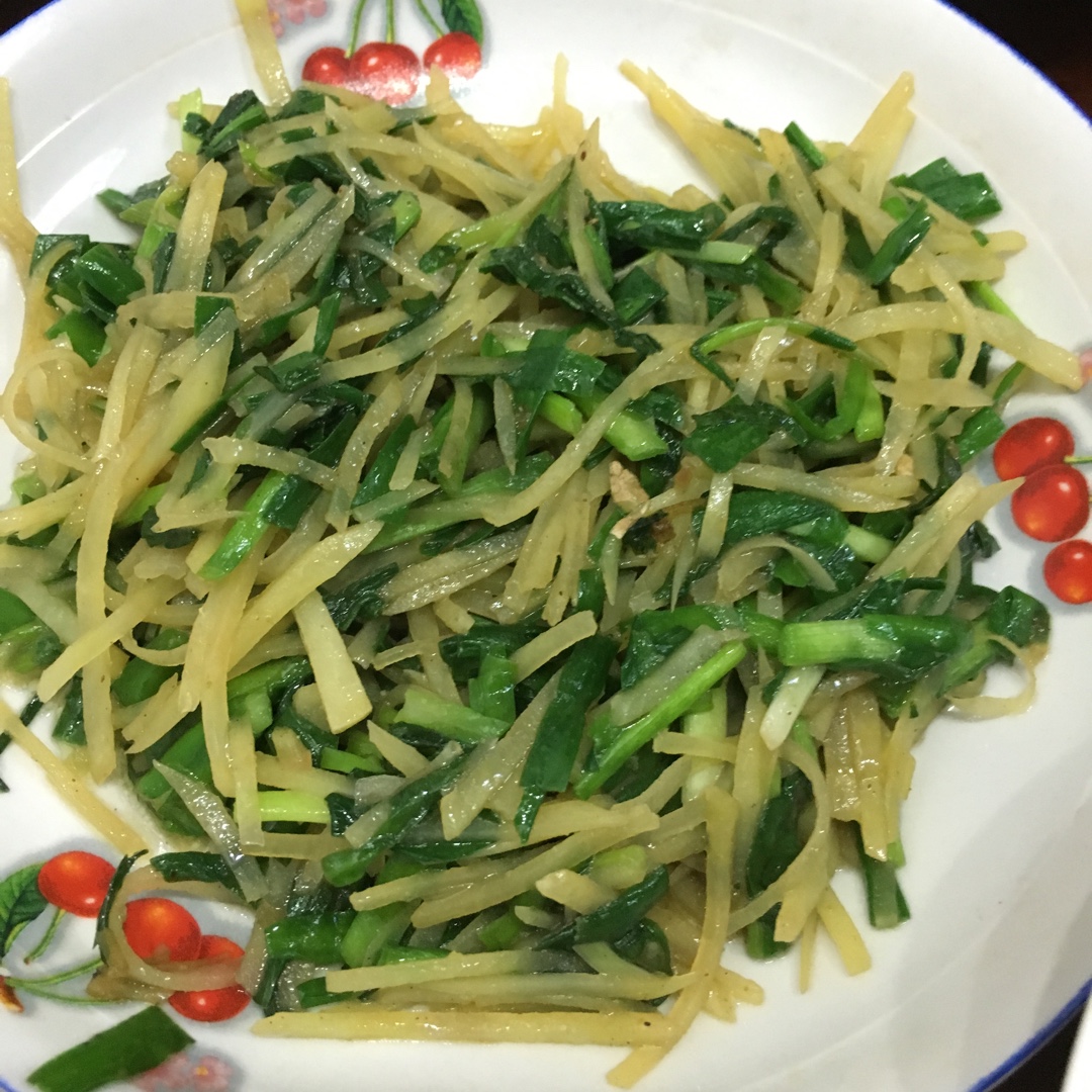 韭菜炒土豆丝
