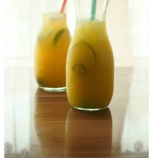 金橘芒果百香果汁的做法